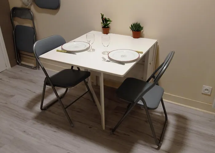 House Of Twenty- Studio Paisible A Dieppe Plage Et Gare A Pied - Situe Rue Pietonne - Wifi - Draps Et Serviettes Inclus -